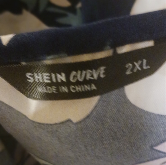 💰Shein's Floral Maxi Sundress 2XL - Picture 6 of 6